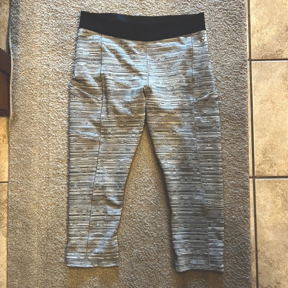 bcg Pants & Jumpsuits Bcg Capri Leggings Poshmark
